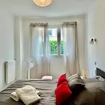 Апартаменты Les Bleuets *