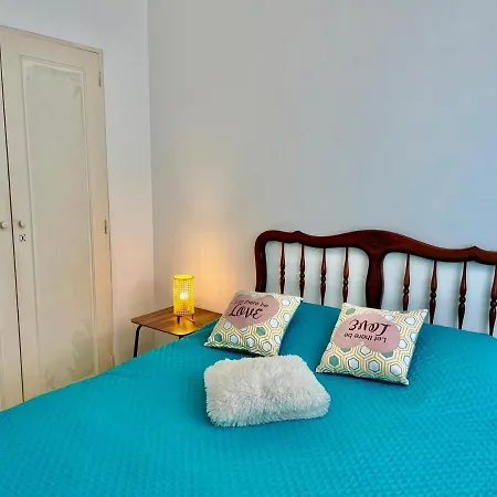 Les Bleuets Apartment